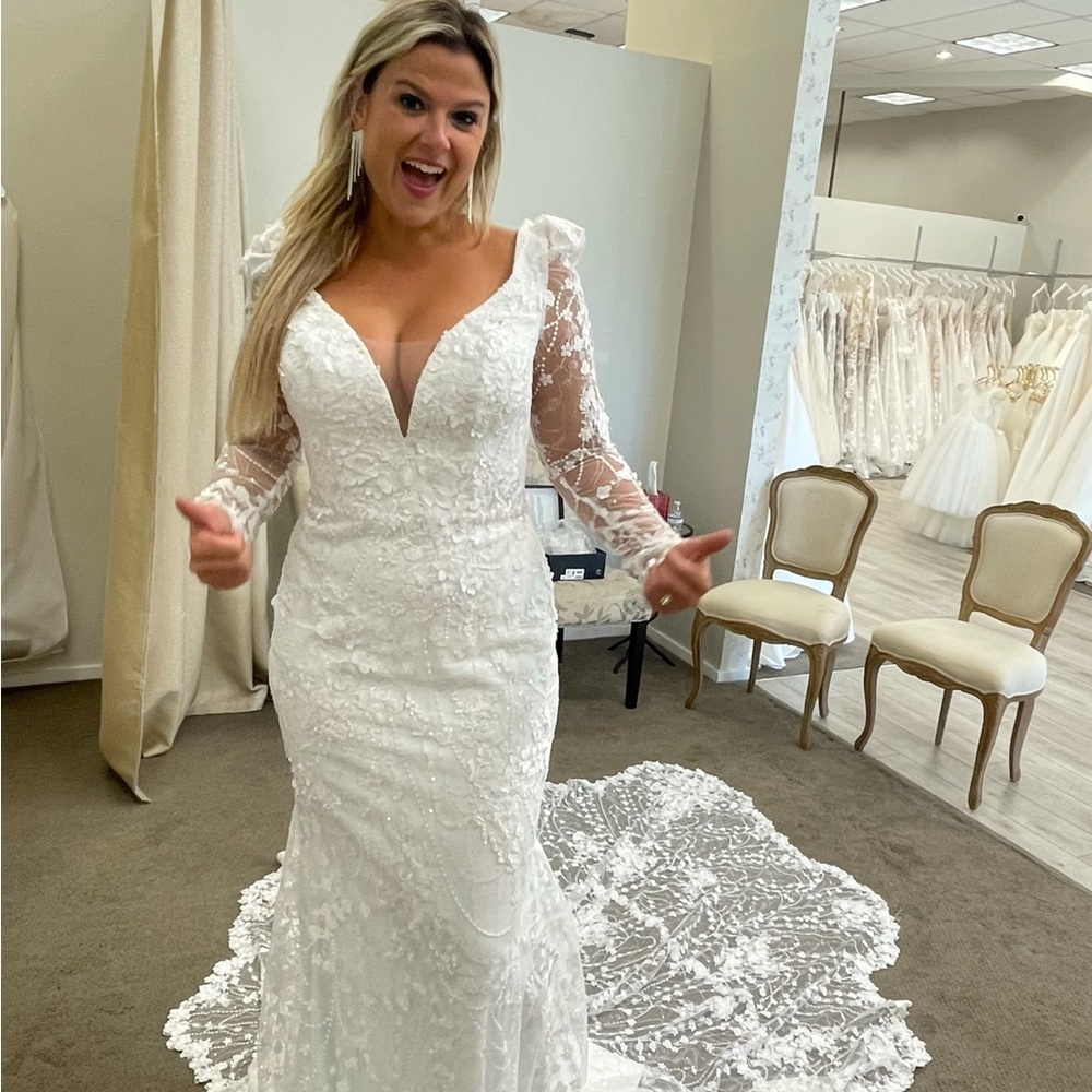 Wedding dress
